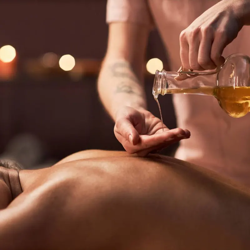 Aromathérapie à l’huile chaude